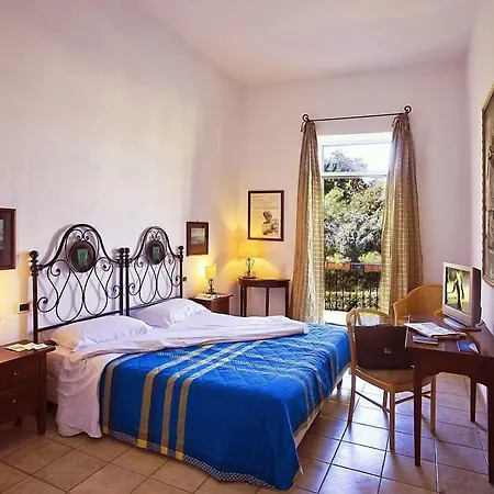 Hotel Maria Porto Ísquia