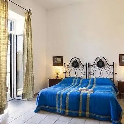 Hotel Maria Porto Ísquia