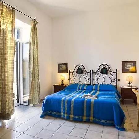 Hotel Maria 3*