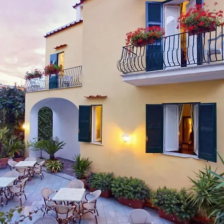 Maria Porto Szálloda 3*