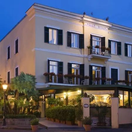 Hotel Maria Porto 3*