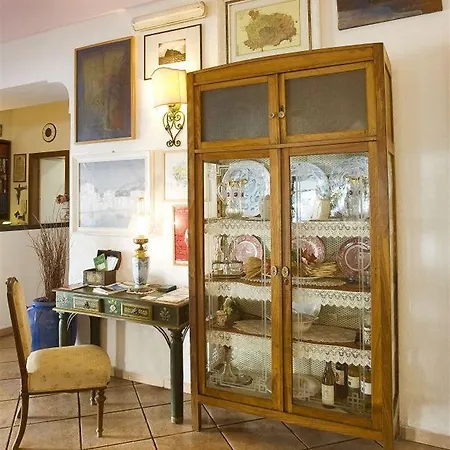Maria Ischia