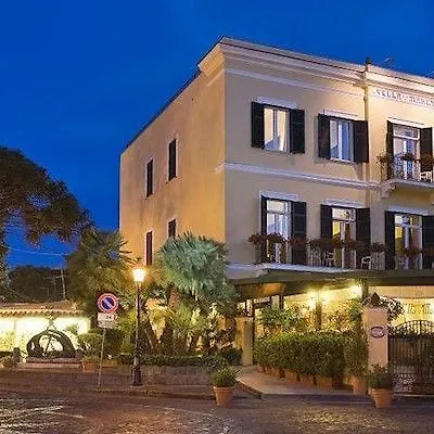 Hotel Maria Porto 3*
