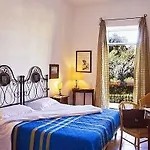 Maria Porto Hotel 3*